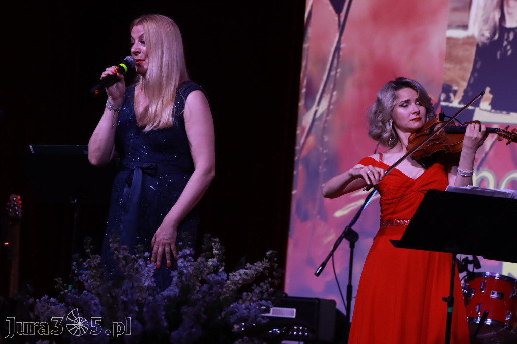 Fotorelacja: KONCERT DLA MOJEJ MAMY w Koziegłowach