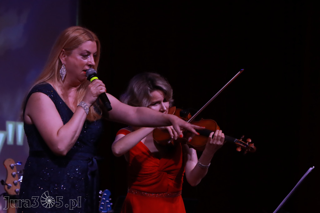 Fotorelacja: KONCERT DLA MOJEJ MAMY w Koziegłowach
