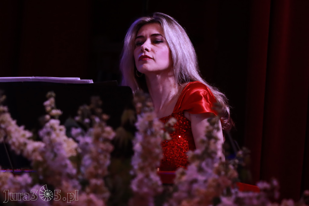 Fotorelacja: KONCERT DLA MOJEJ MAMY w Koziegłowach