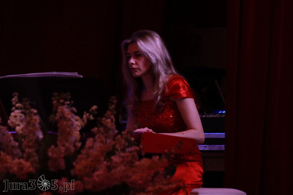 Fotorelacja: KONCERT DLA MOJEJ MAMY w Koziegłowach