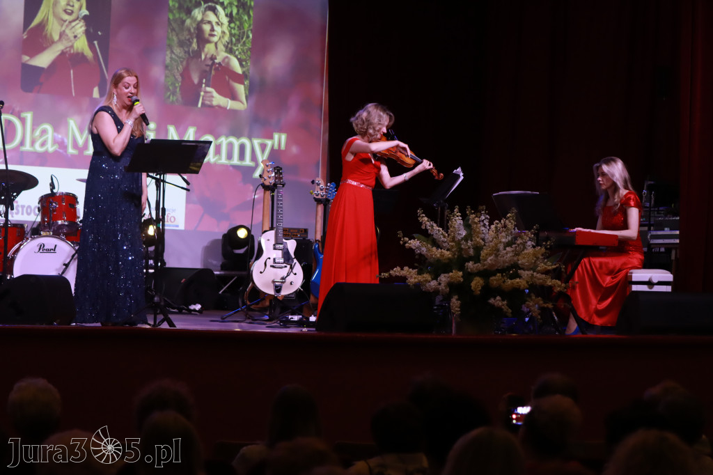 Fotorelacja: KONCERT DLA MOJEJ MAMY w Koziegłowach