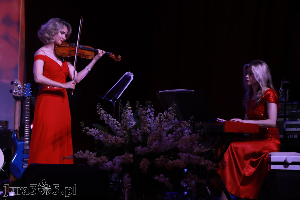 Fotorelacja: KONCERT DLA MOJEJ MAMY w Koziegłowach