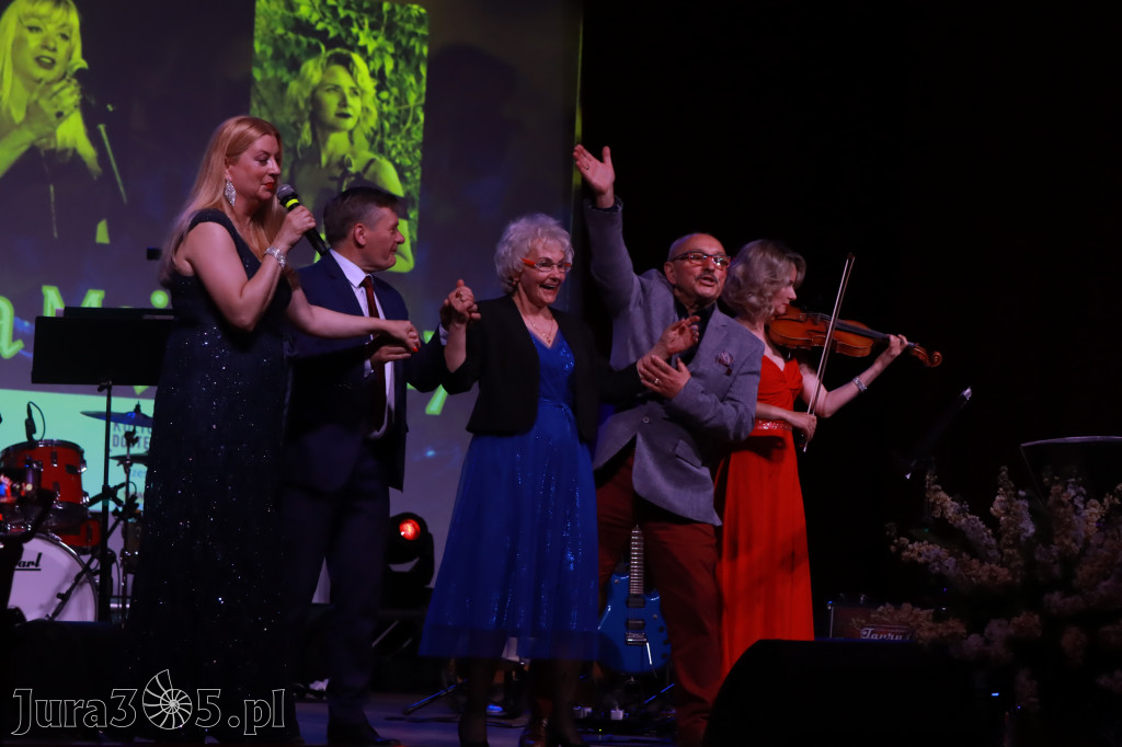 Fotorelacja: KONCERT DLA MOJEJ MAMY w Koziegłowach