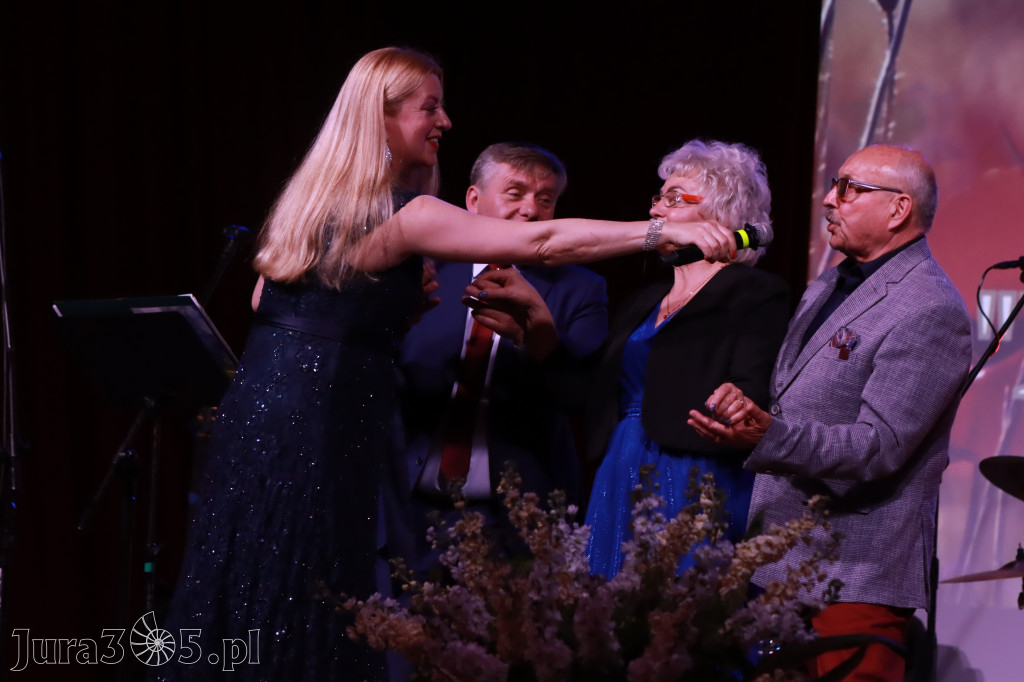 Fotorelacja: KONCERT DLA MOJEJ MAMY w Koziegłowach