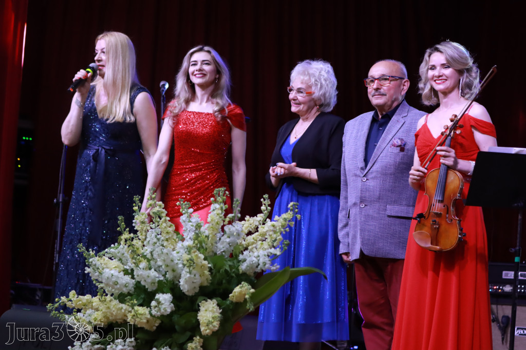 Fotorelacja: KONCERT DLA MOJEJ MAMY w Koziegłowach