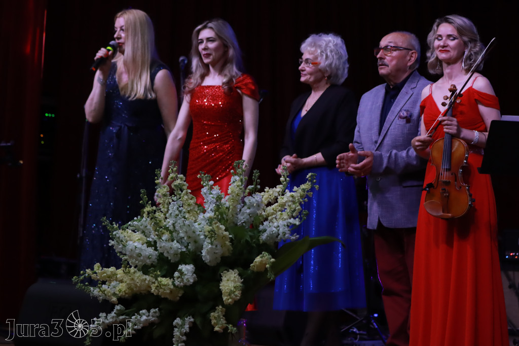 Fotorelacja: KONCERT DLA MOJEJ MAMY w Koziegłowach