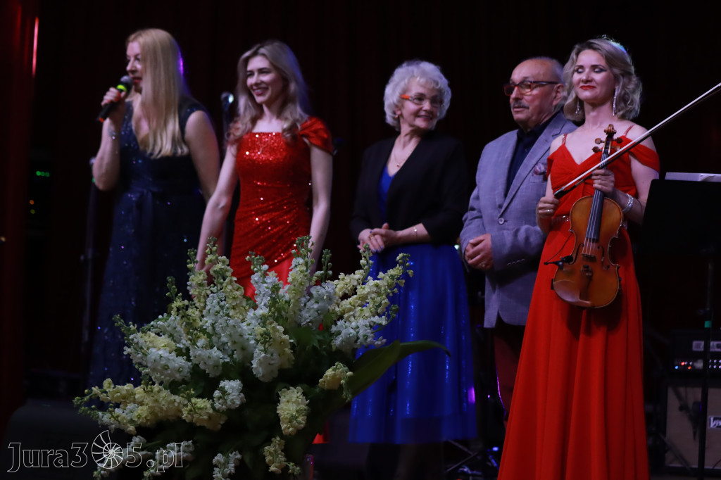 Fotorelacja: KONCERT DLA MOJEJ MAMY w Koziegłowach
