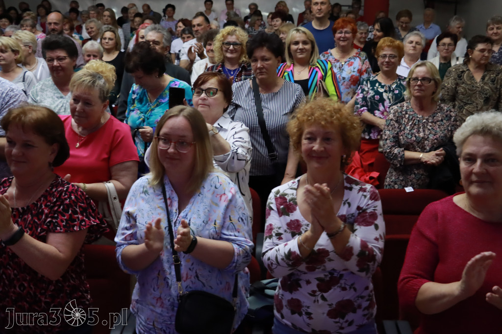 Fotorelacja: KONCERT DLA MOJEJ MAMY w Koziegłowach