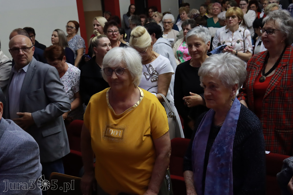 Fotorelacja: KONCERT DLA MOJEJ MAMY w Koziegłowach