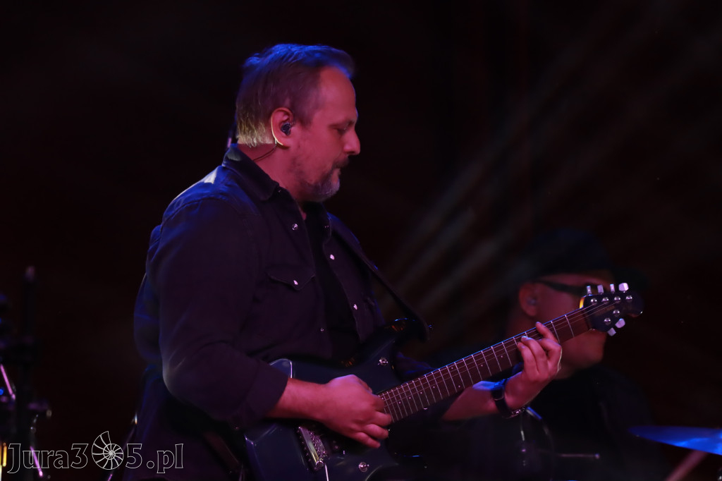 Fotorelacja:  Koncert w Koziegłowach - JULIA TKACZ!