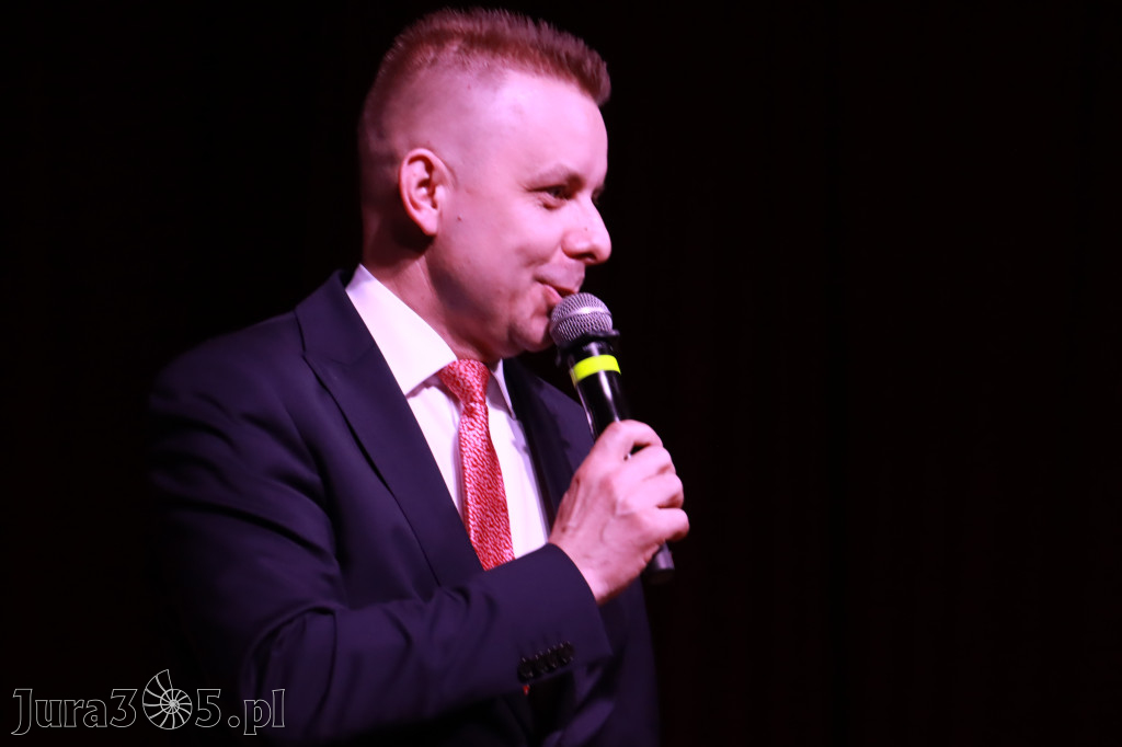 Fotorelacja:  Koncert w Koziegłowach - JULIA TKACZ!