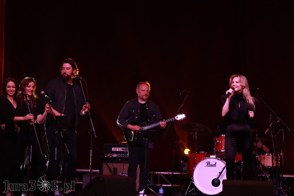 Fotorelacja: Koncert w Koziegłowach - ANIA KARWAN!
