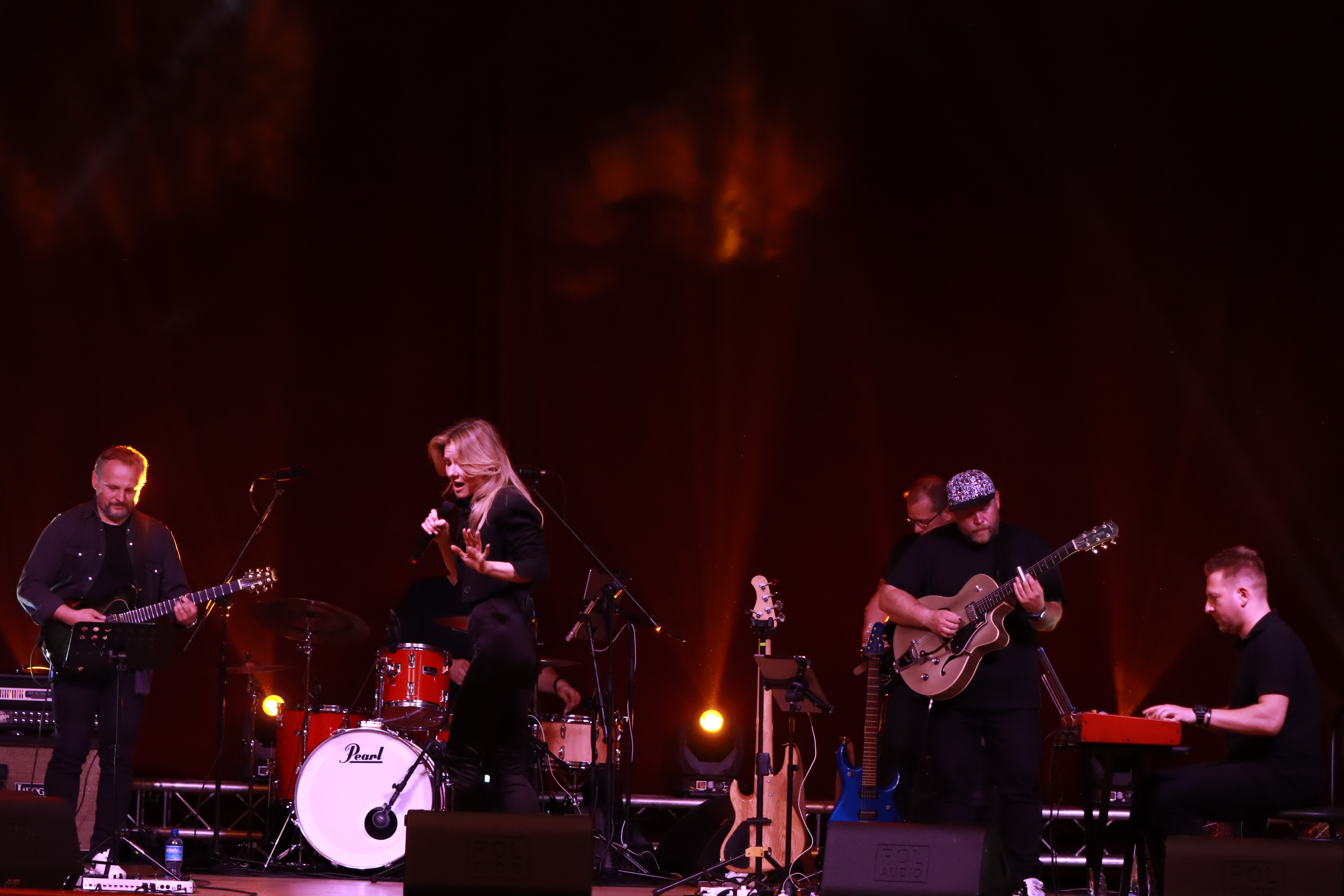 Fotorelacja: Koncert w Koziegłowach - ANIA KARWAN!