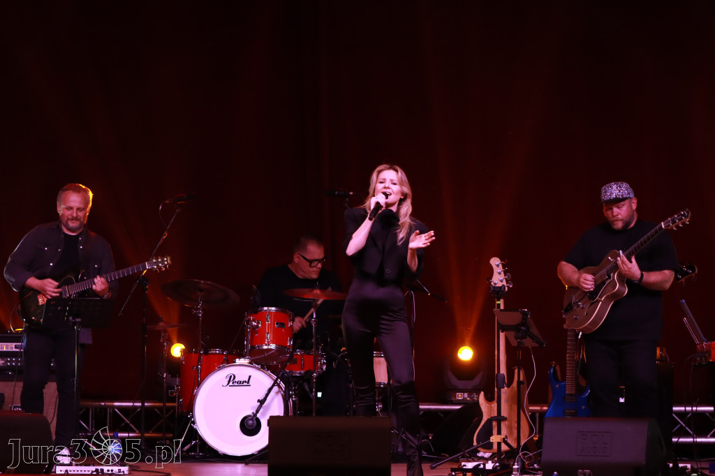 Fotorelacja: Koncert w Koziegłowach - ANIA KARWAN!