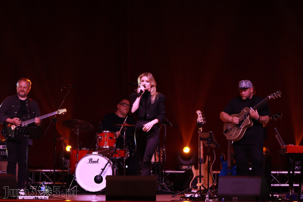 Fotorelacja: Koncert w Koziegłowach - ANIA KARWAN!