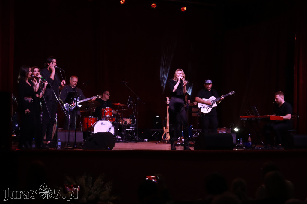 Fotorelacja: Koncert w Koziegłowach - ANIA KARWAN!
