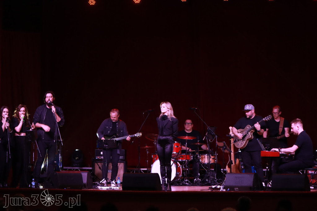Fotorelacja: Koncert w Koziegłowach - ANIA KARWAN!