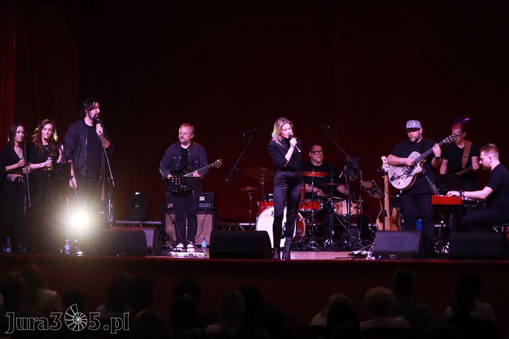 Fotorelacja: Koncert w Koziegłowach - ANIA KARWAN!