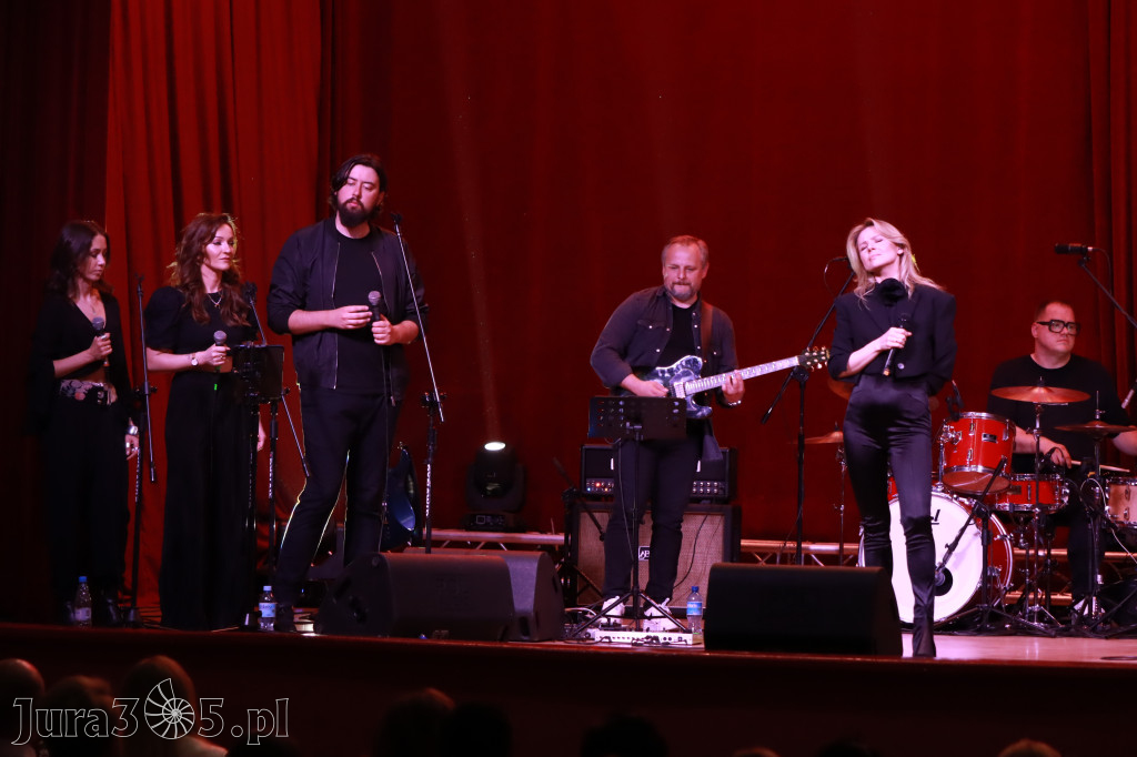 Fotorelacja: Koncert w Koziegłowach - ANIA KARWAN!