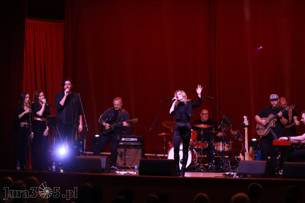 Fotorelacja: Koncert w Koziegłowach - ANIA KARWAN!