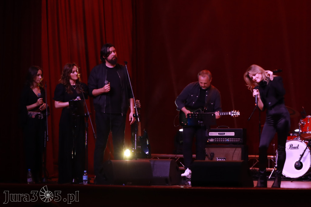 Fotorelacja: Koncert w Koziegłowach - ANIA KARWAN!