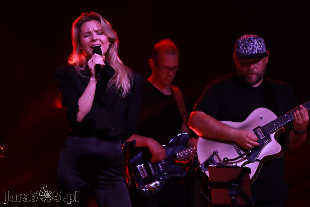Fotorelacja: Koncert w Koziegłowach - ANIA KARWAN!