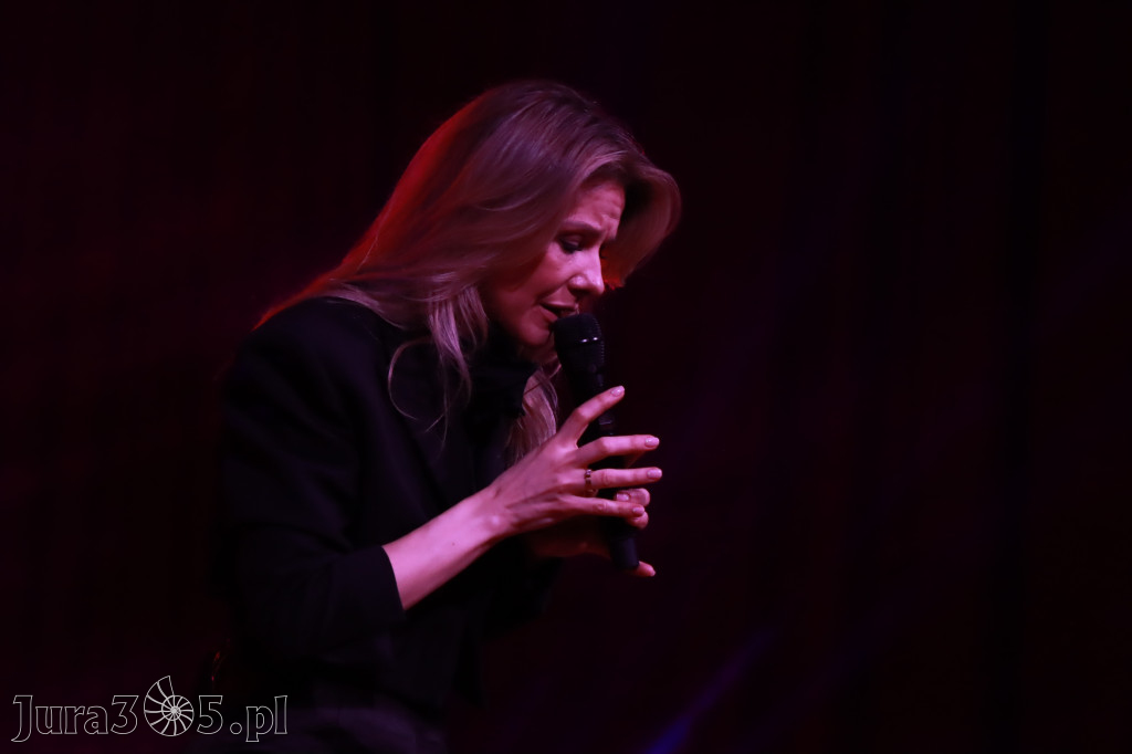 Fotorelacja: Koncert w Koziegłowach - ANIA KARWAN!