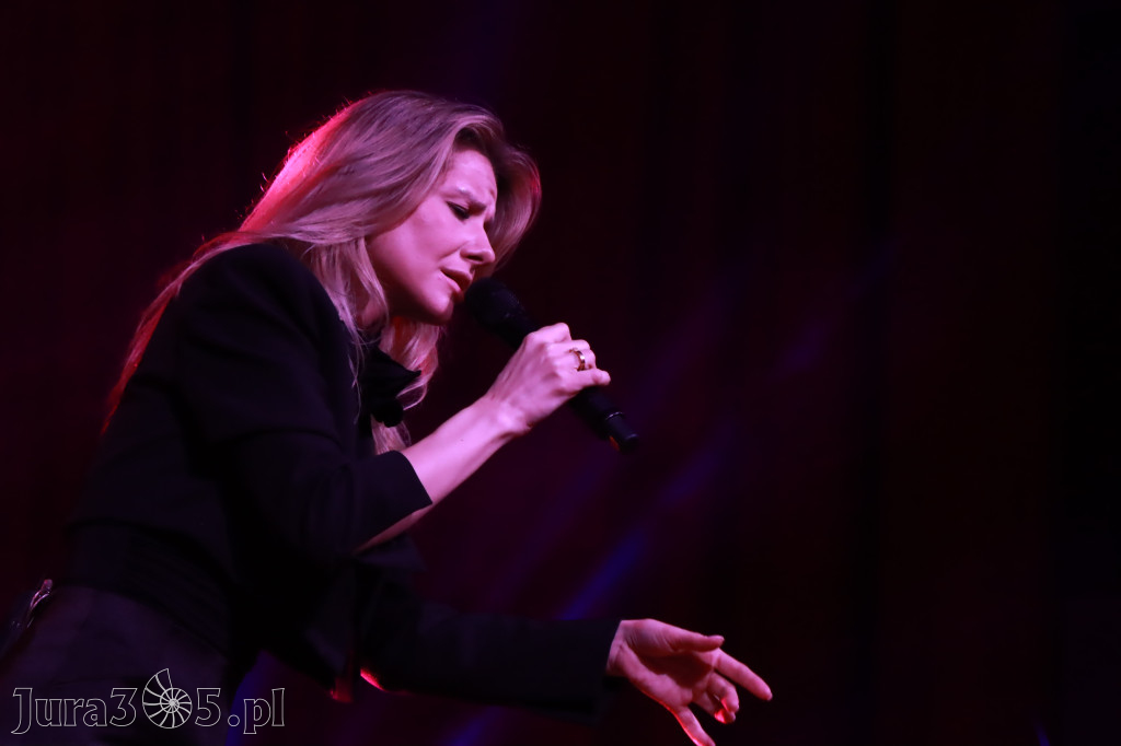 Fotorelacja: Koncert w Koziegłowach - ANIA KARWAN!