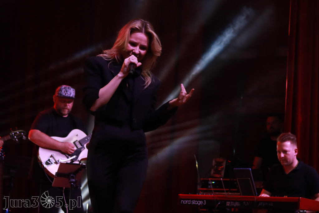Fotorelacja: Koncert w Koziegłowach - ANIA KARWAN!