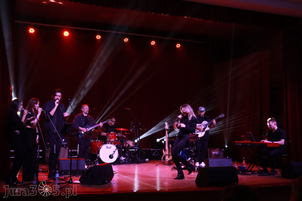 Fotorelacja: Koncert w Koziegłowach - ANIA KARWAN!