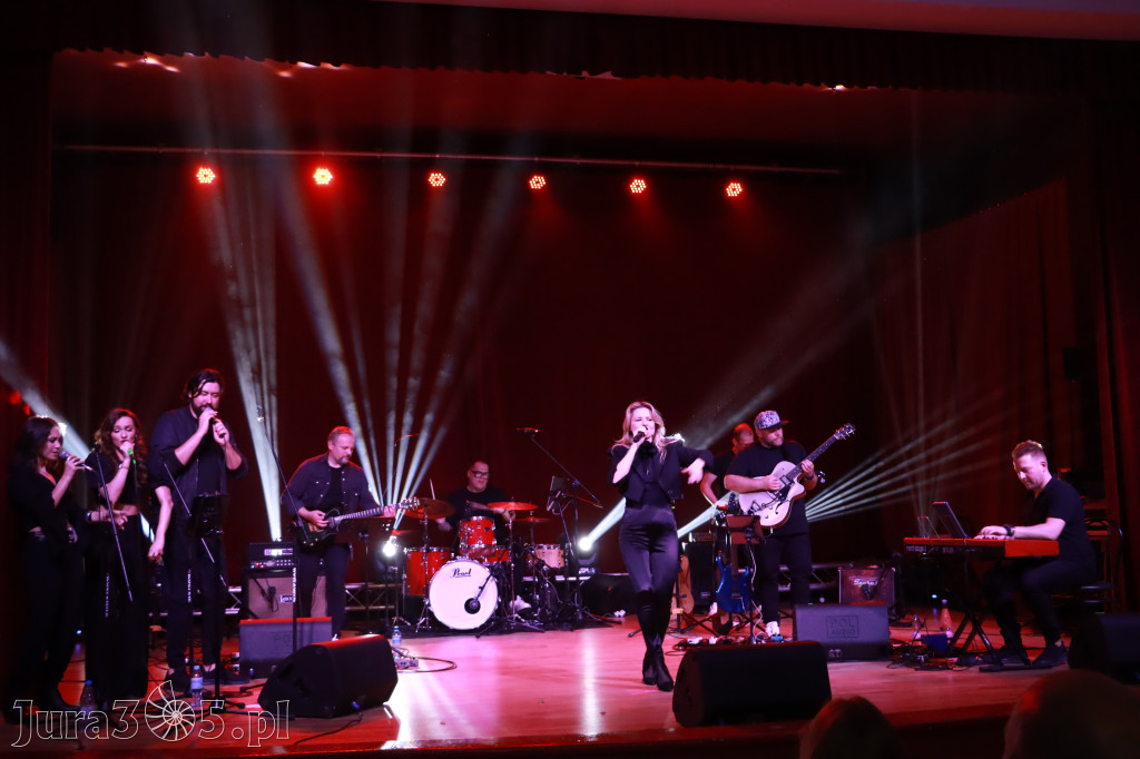 Fotorelacja: Koncert w Koziegłowach - ANIA KARWAN!