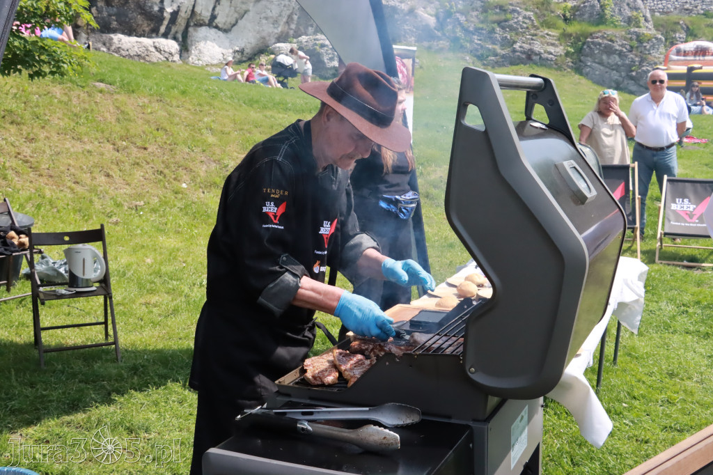Zamek Ogrodzieniec: Mistrzostwa Polski w Grillowaniu Steków.