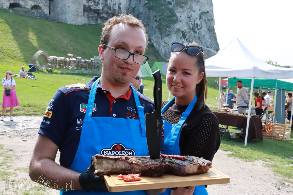 Zamek Ogrodzieniec: Mistrzostwa Polski w Grillowaniu Steków.