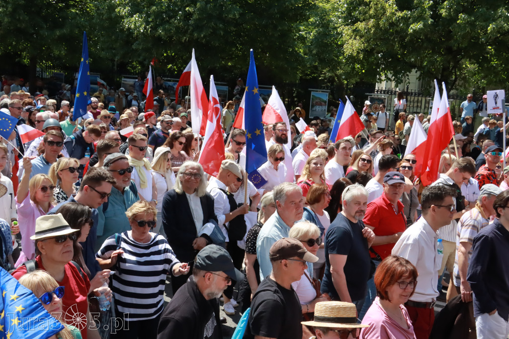 Fotorelacja: Marsz 4 czerwca w Warszawie cz. 2