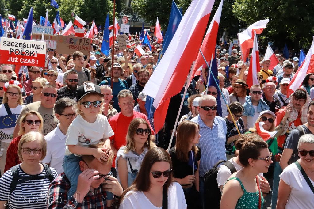 Fotorelacja: Marsz 4 czerwca w Warszawie cz. 2