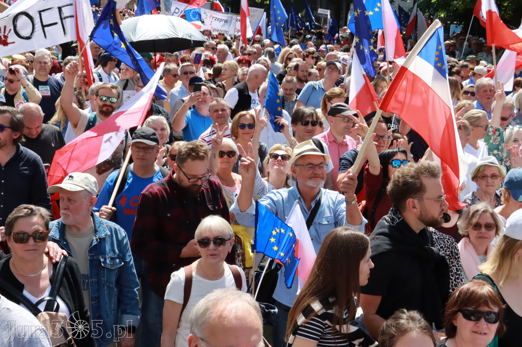 Fotorelacja: Marsz 4 czerwca w Warszawie cz. 2