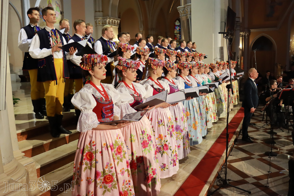 Fotorelacja: Zespół Pieśni i Tańca 
