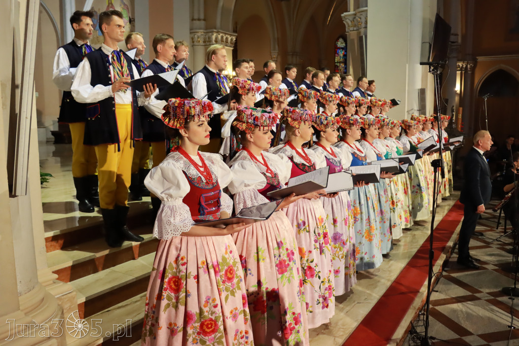 Fotorelacja: Zespół Pieśni i Tańca 