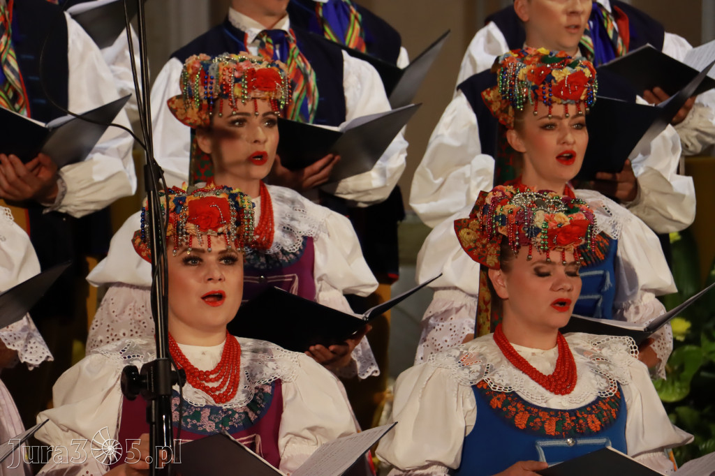 Fotorelacja: Zespół Pieśni i Tańca 