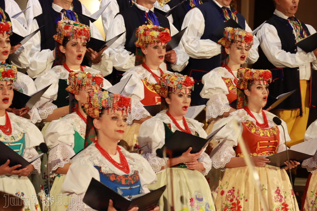 Fotorelacja: Zespół Pieśni i Tańca 