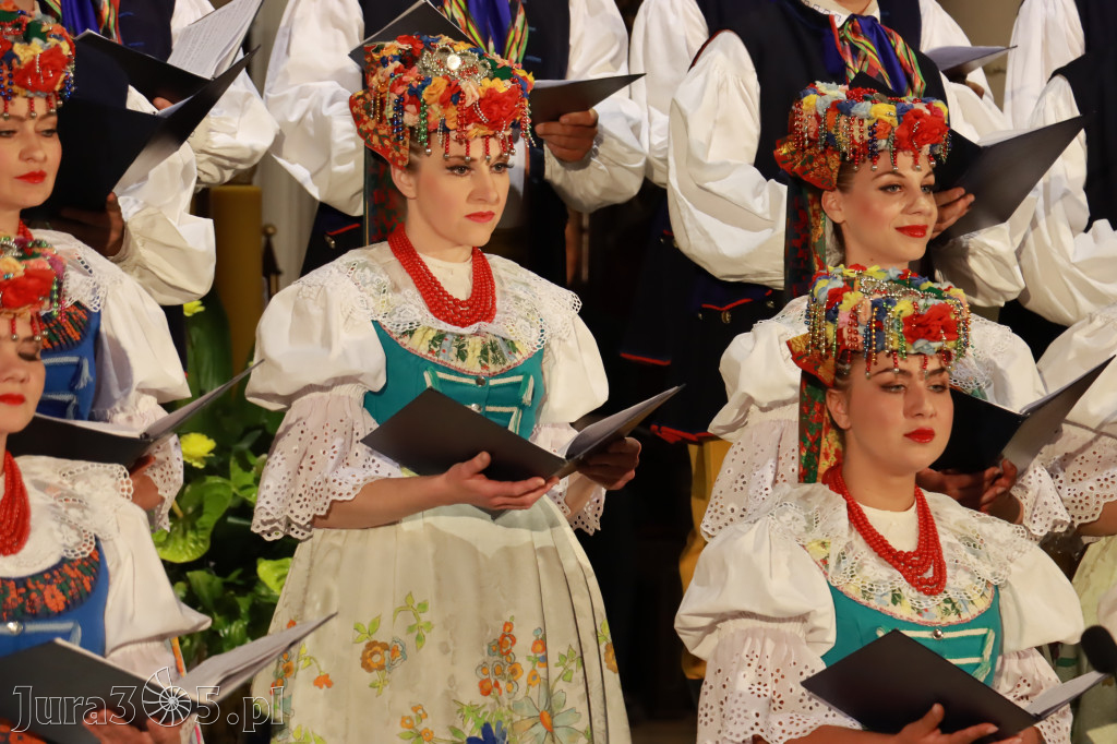 Fotorelacja: Zespół Pieśni i Tańca 