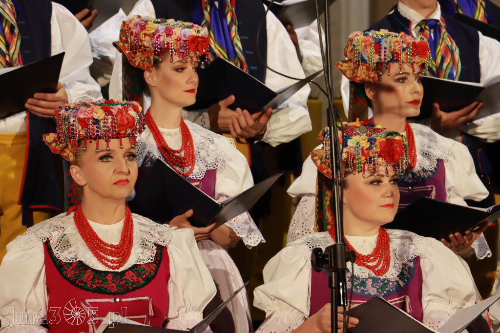 Fotorelacja: Zespół Pieśni i Tańca 