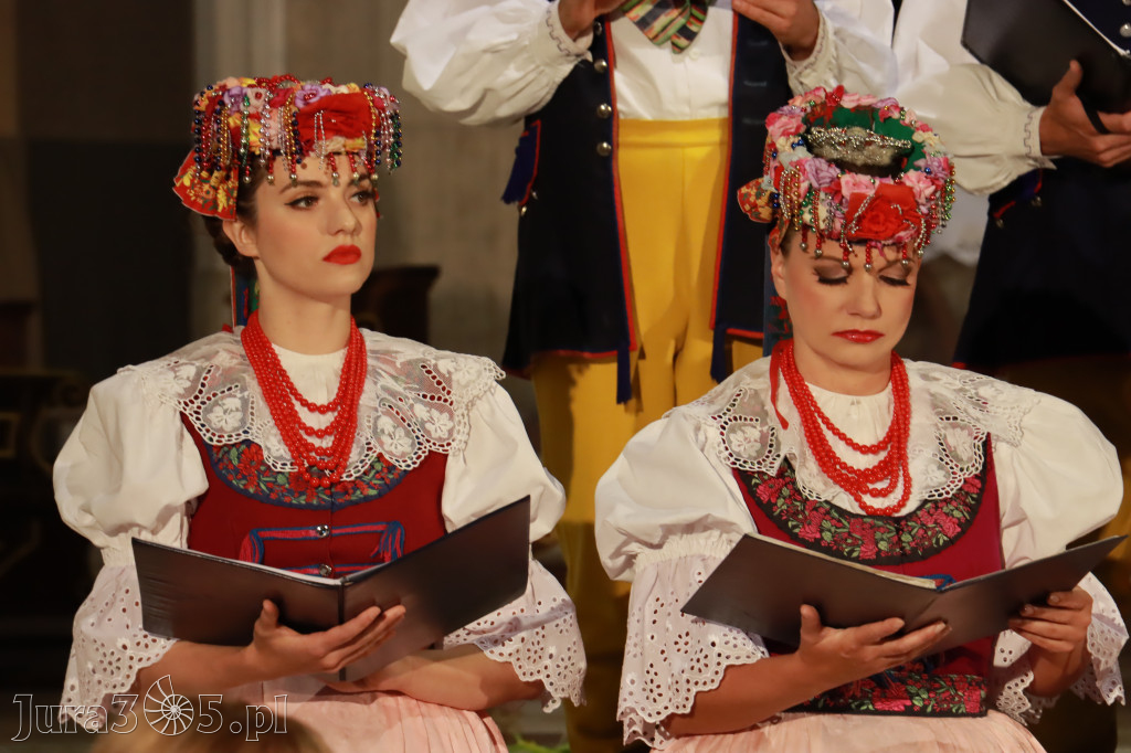 Fotorelacja: Zespół Pieśni i Tańca 