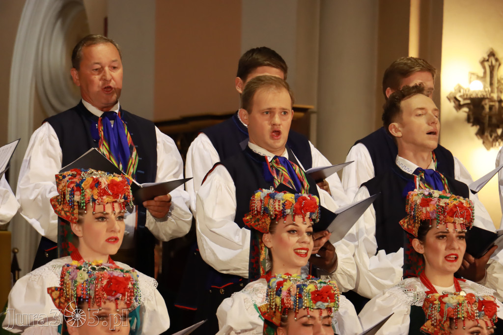 Fotorelacja: Zespół Pieśni i Tańca 
