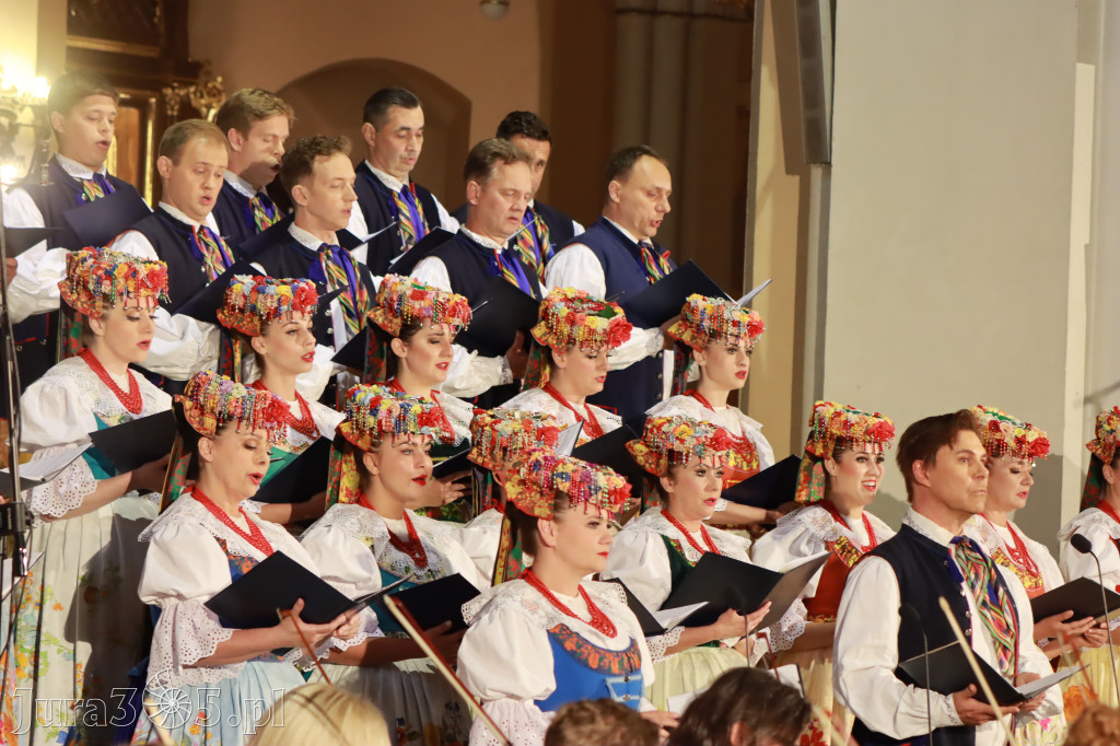 Fotorelacja: Zespół Pieśni i Tańca 