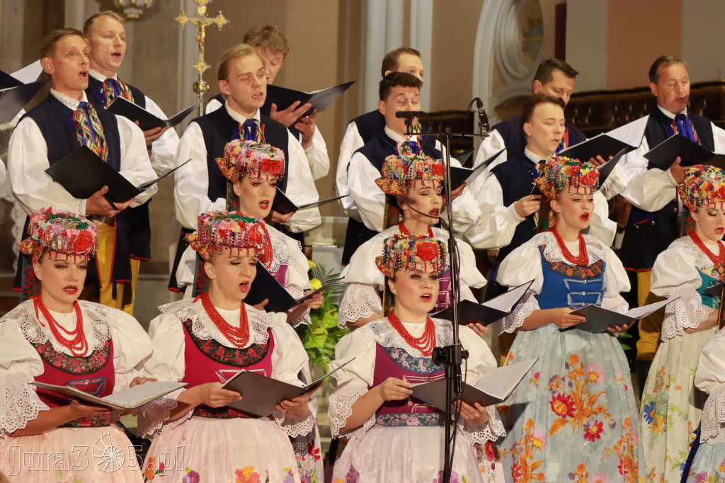 Fotorelacja: Zespół Pieśni i Tańca 