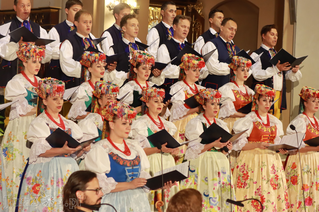 Fotorelacja: Zespół Pieśni i Tańca 