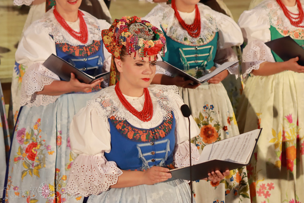 Fotorelacja: Zespół Pieśni i Tańca 