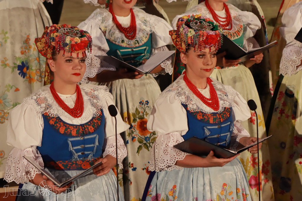 Fotorelacja: Zespół Pieśni i Tańca 