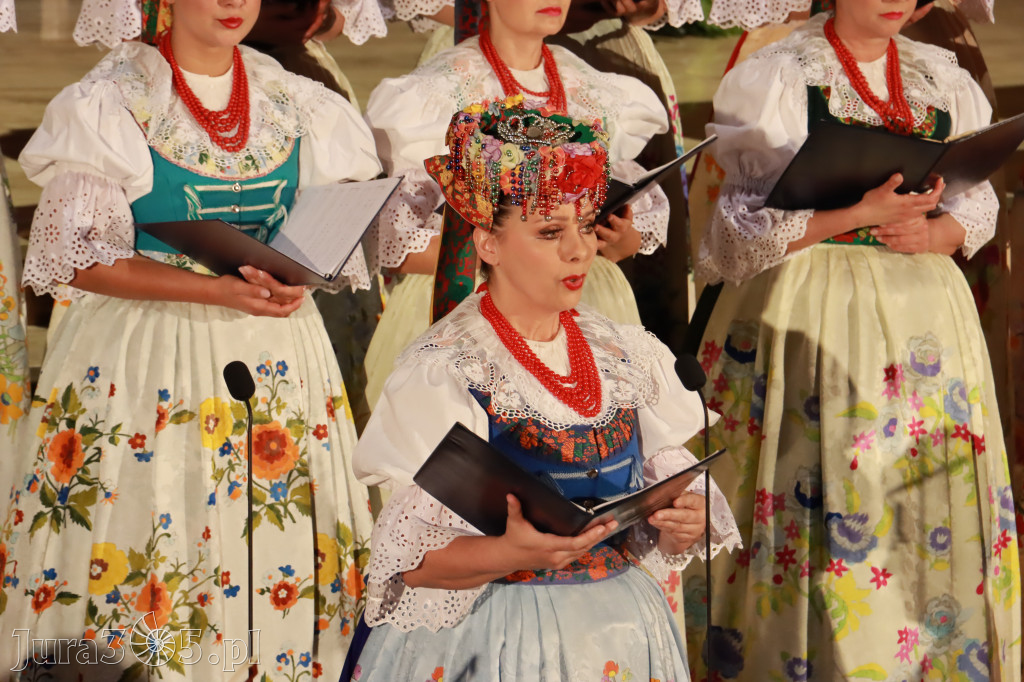 Fotorelacja: Zespół Pieśni i Tańca 